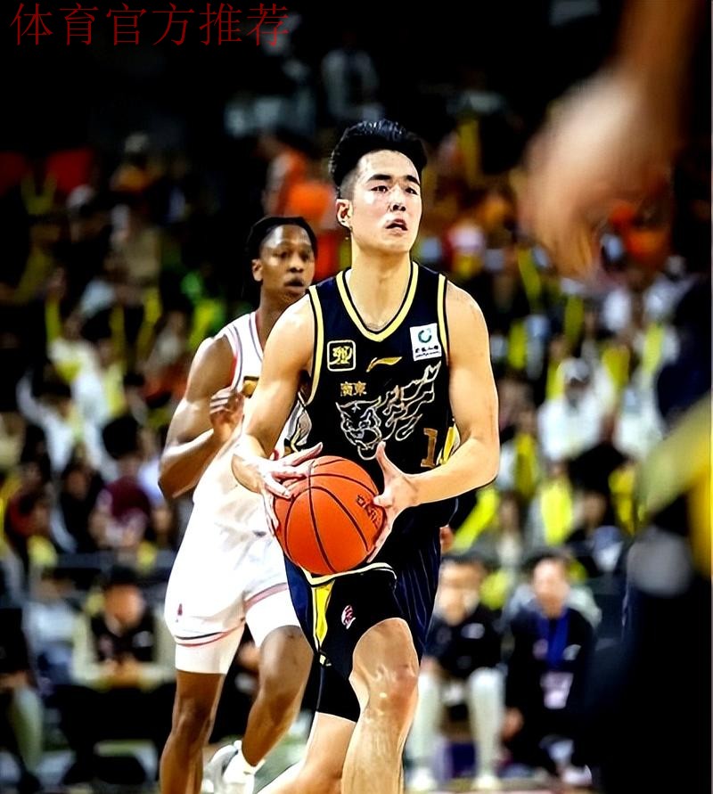 奇兵!广东队饱受质疑之人一战证明自己 两三分+两前板值千金 奇兵!广东队饱受质疑之人一战证明自己 两三分+两前板值千金